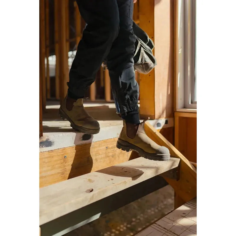 Blundstone 8002 Rotoflex - TPU Steel Safety - Rustic Brown - Unisex - Elastic Side-With Scuff Cap