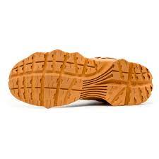 Sole of Mack Octane Zip Boot Safety Composite showing tread pattern, slip-resistant, heat and oil resistant.